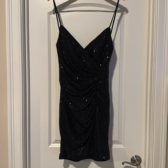 Black Sequins Open Back Bottom Ruching Mini Dress - Picture 1 of 6